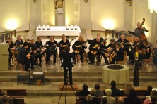 Bild zum vergr��ern anklicken