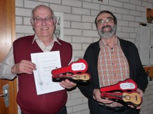 Die Jubilare v.l. Siegfried Riedm�ller, Hans Busch -Durch anklicken vergr��ern