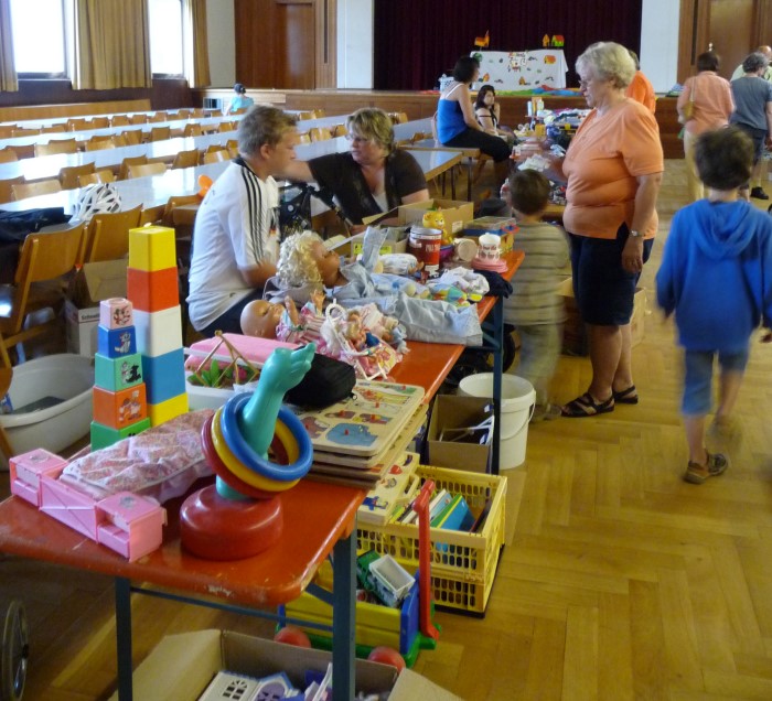 Flohmarkt Rund ums Kind 